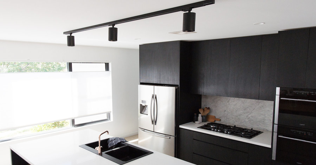 Should LED track lights be used in the kitchen?-About lighting