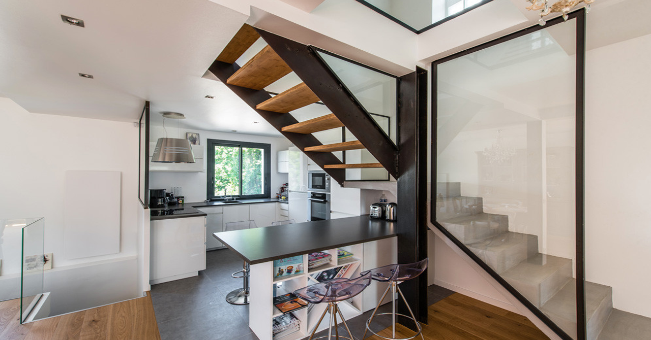 How do you make a stairwell look good?-About lighting