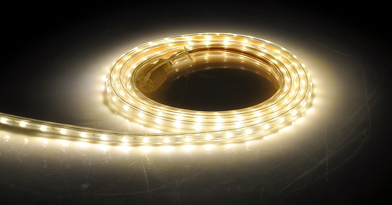 When should I replace my LED strip lights?-About lighting