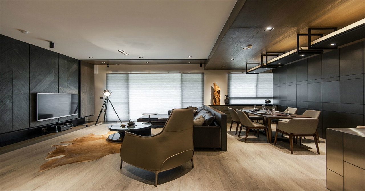home spotlight
