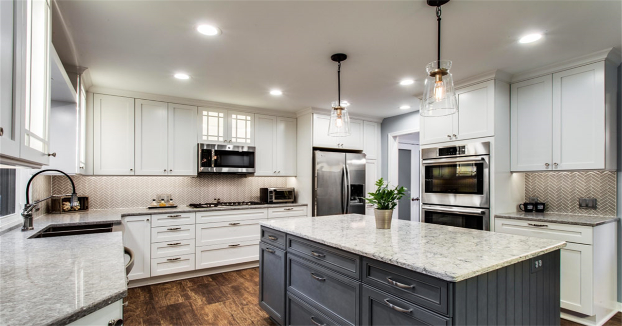large kitchen requires more recessed can lights